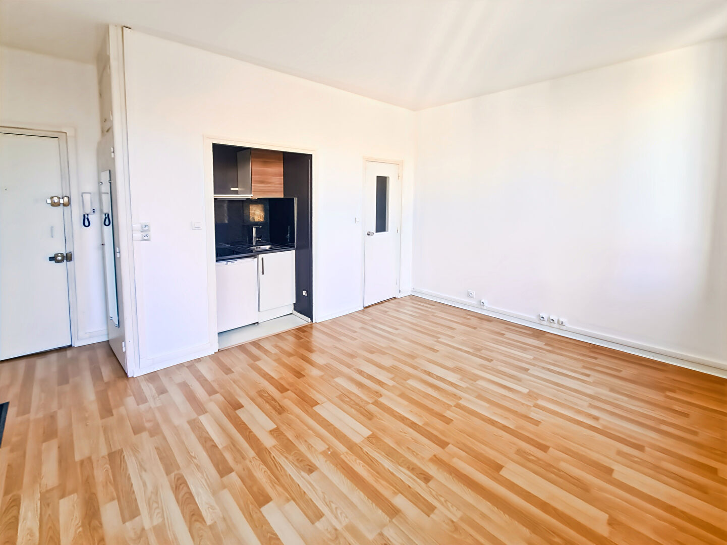 Photo Appartement Bordeaux  centre ville 1 pièce 21 m² image 2/3