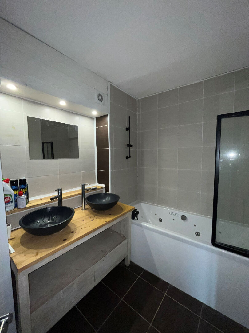 Photo A louer Appartement Merignac 4 pièce(s) 70.48 m2 image 5/6