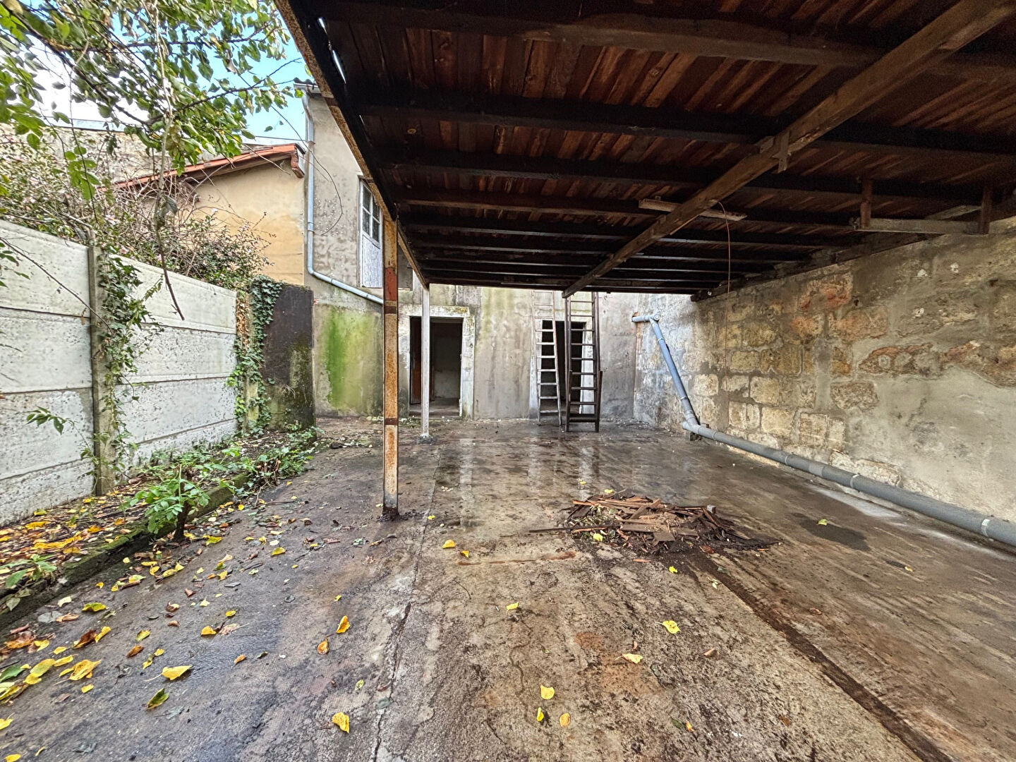 Photo Local d'activité à vendre à Bordeaux - Référence 14757 image 1/2