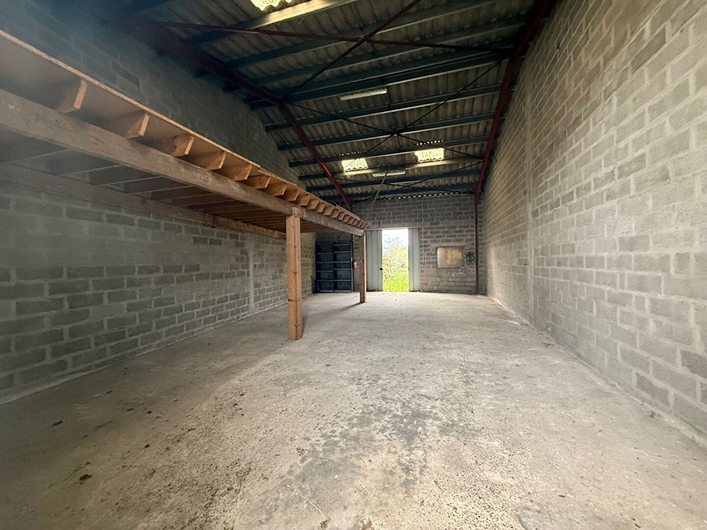 Photo Garage à vendre à Libourne image 4/4