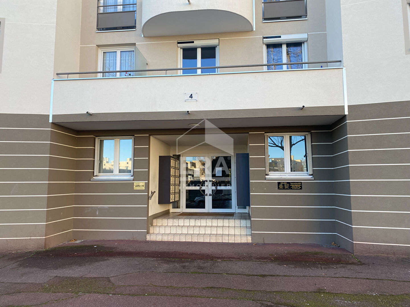 Appartement Noisiel 3 pièce(s) 64 m2