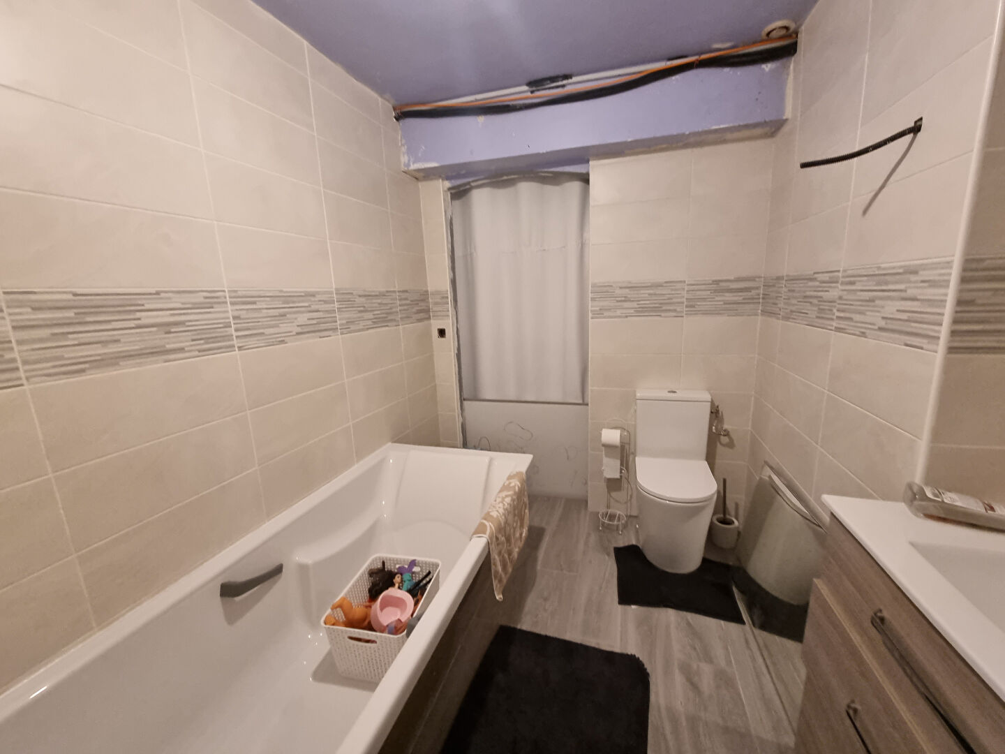 Photo Appartement Saint-mitre-les-remparts 4 pièce(s) 129 m2 image 6/6