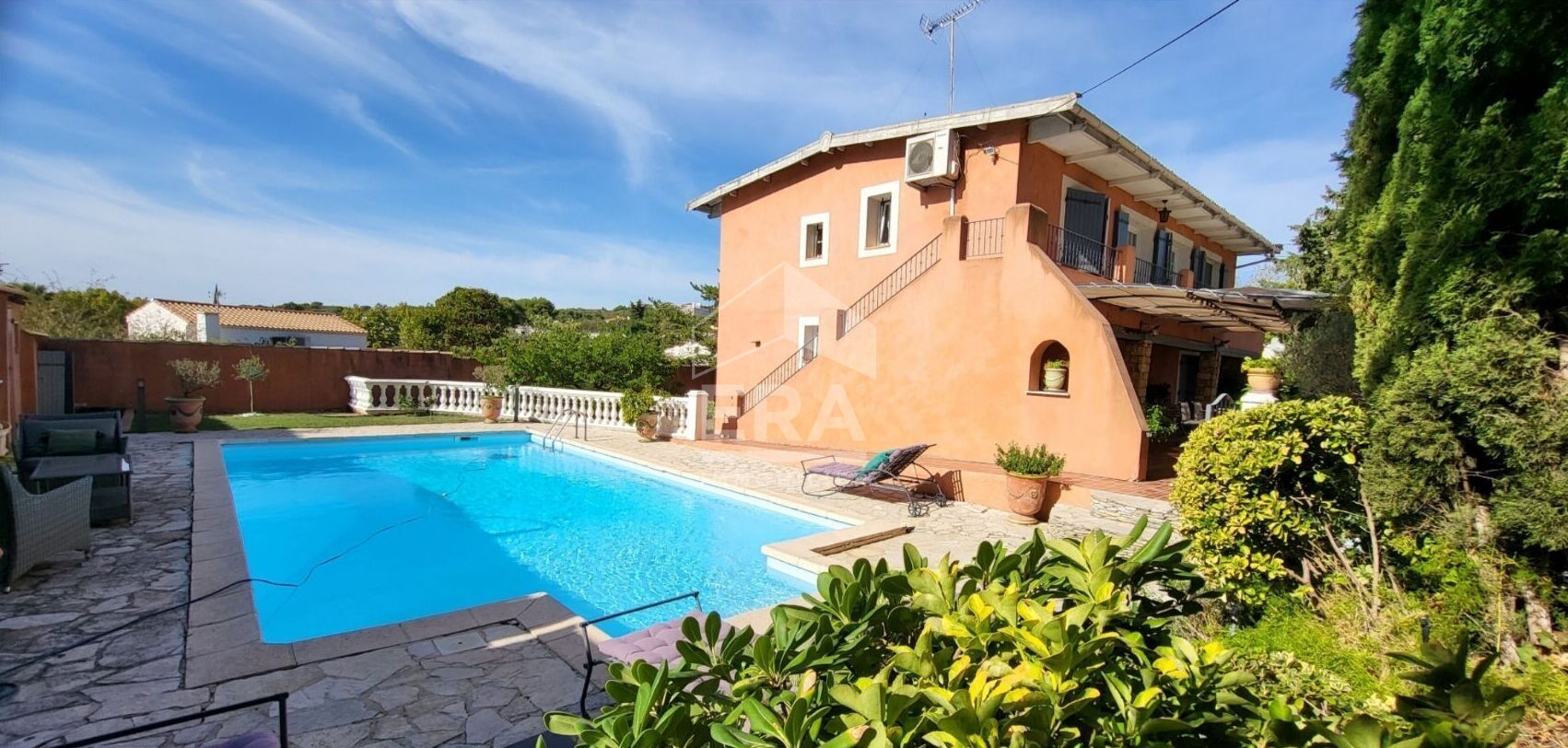 Photo Maison Martigues 4 pièce(s) 126 m2 image 2/6