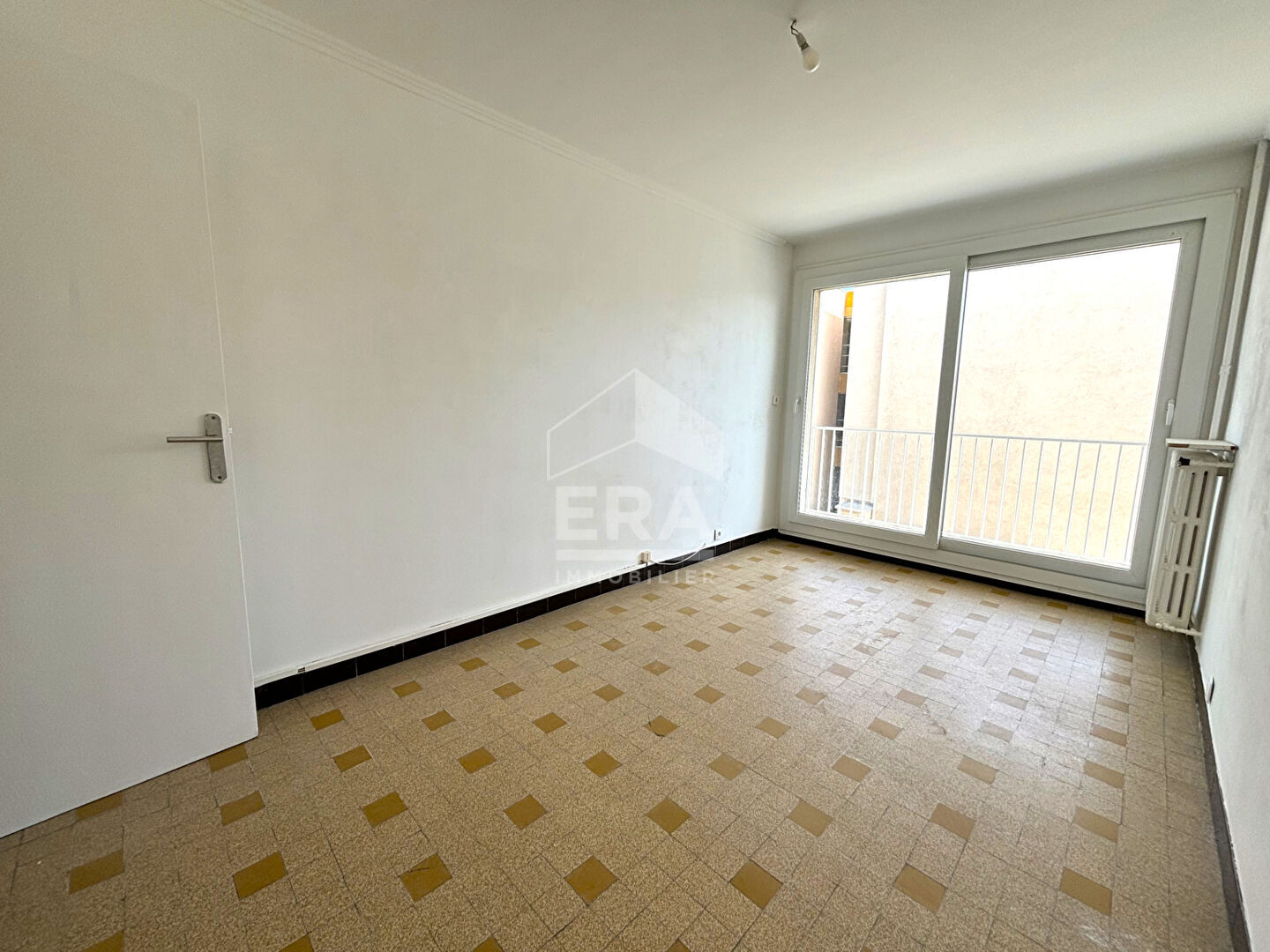 Photo Appartement Martigues 4 pièce(s) 80 m2 Vue Canal image 5/6