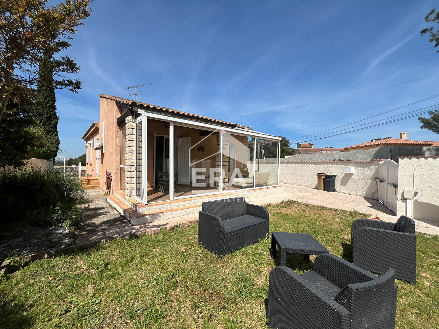 Maison 4 pièce(s) 95 m2 - Saint Mitre Les Remparts