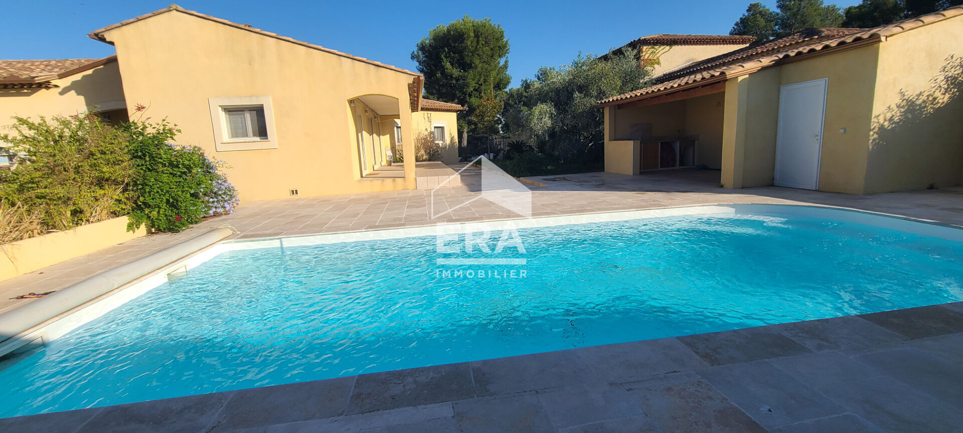 Photo Maison Martigues T5 150 m2 avec garage-double et Piscine image 2/6