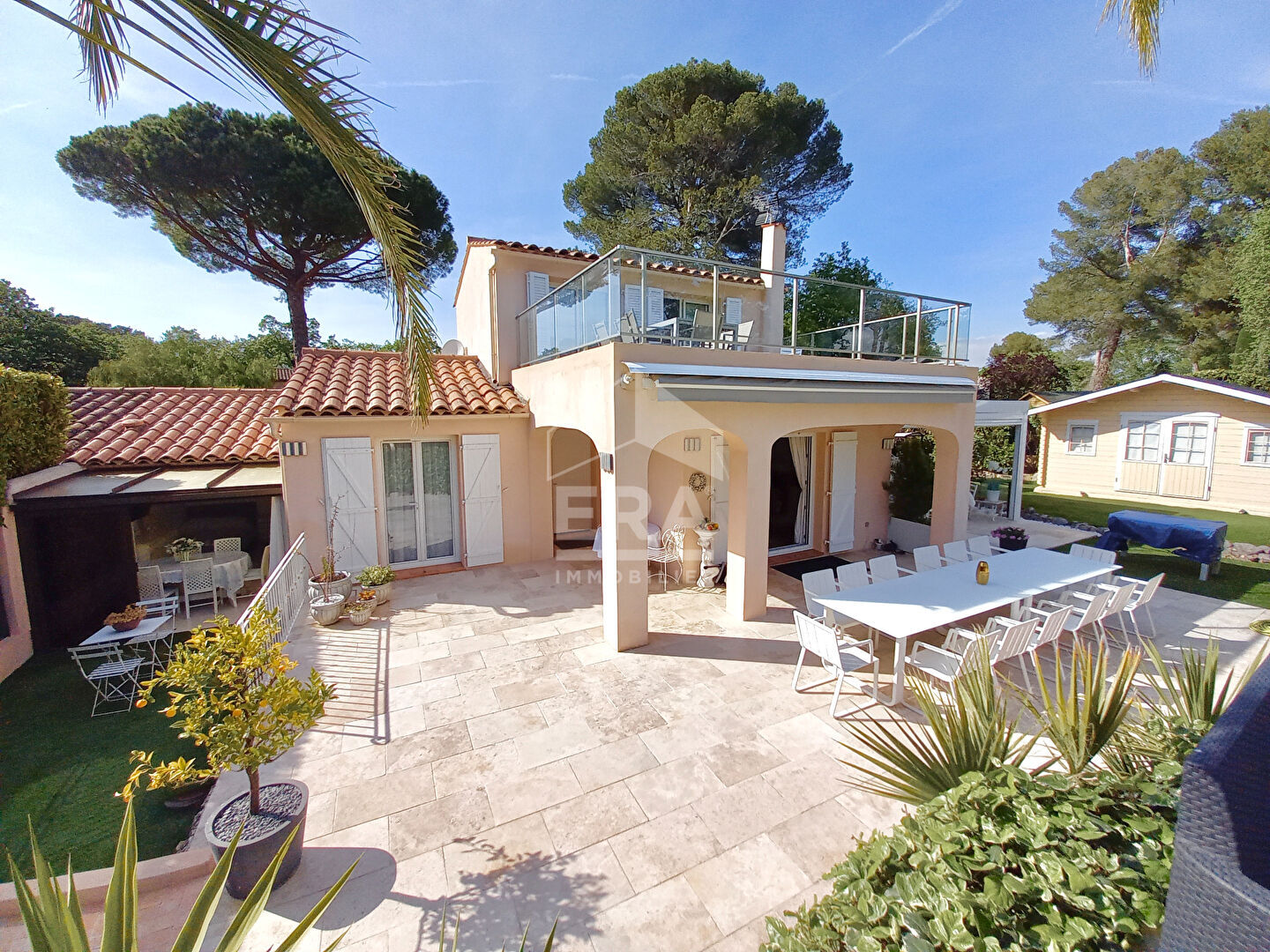 Photo MAISON 10 PIECES AVEC BELLES PRESTATIONS image 5/6