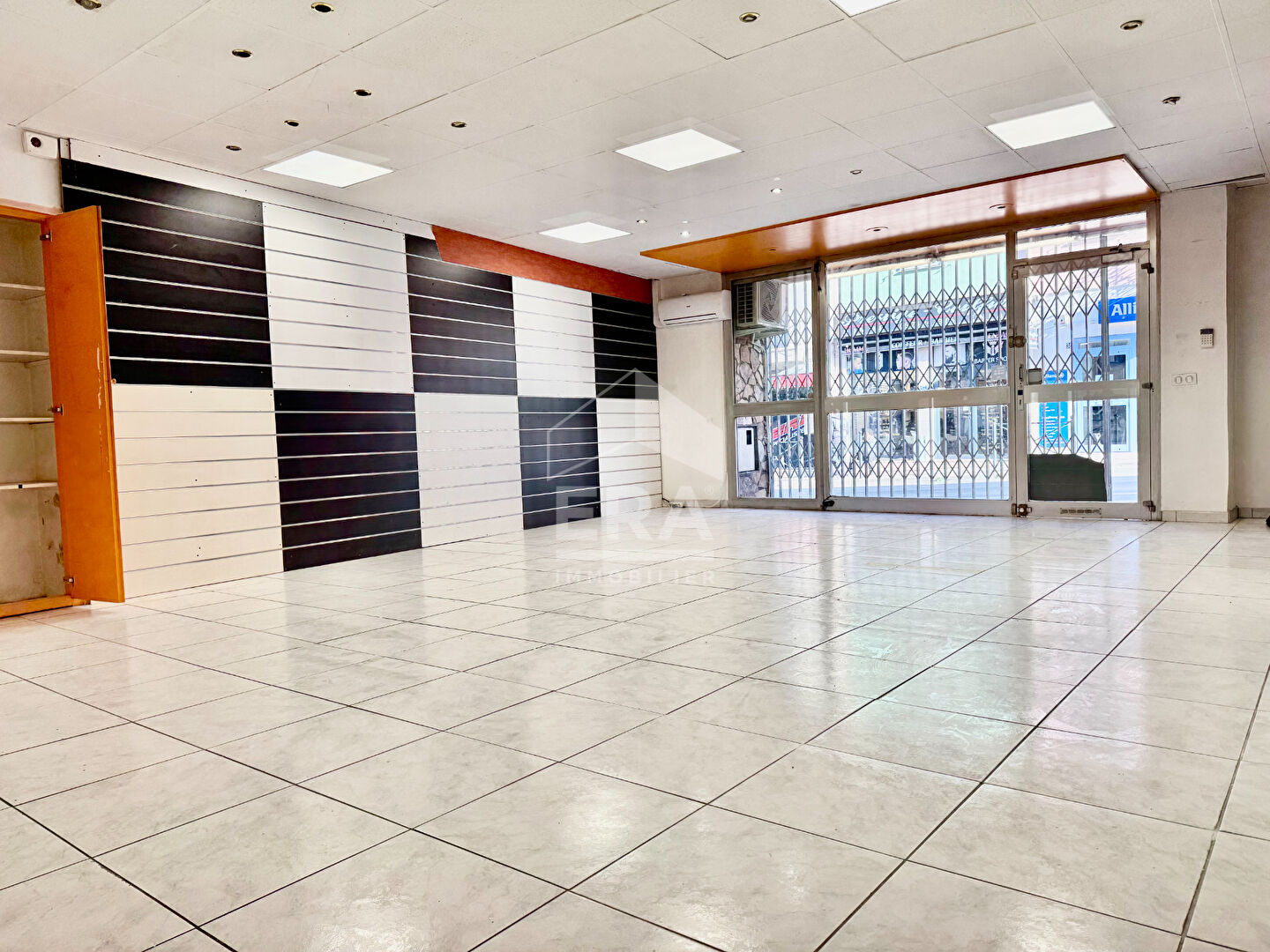 Photo Mouans Sartoux local commercial. image 2/4