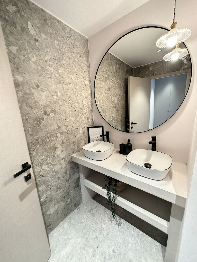 Photo APPARTEMENT DE TYPE 4 PIECES EN DUPLEX image 3/4