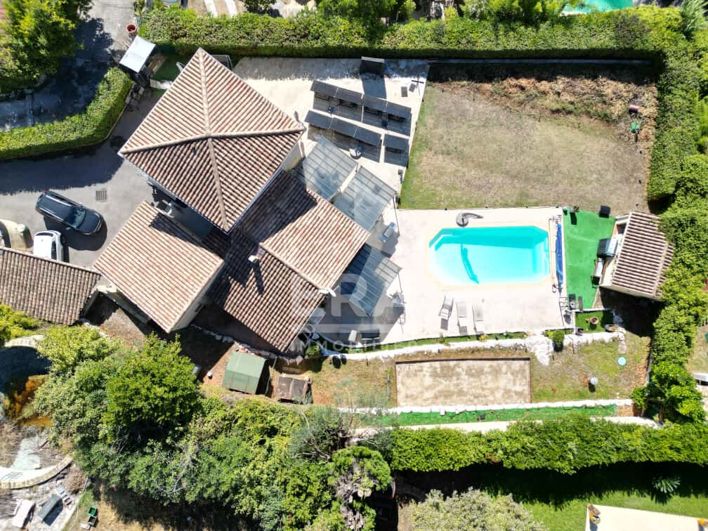 Maison Saint Jeannet 5 pièce(s) 120 m²