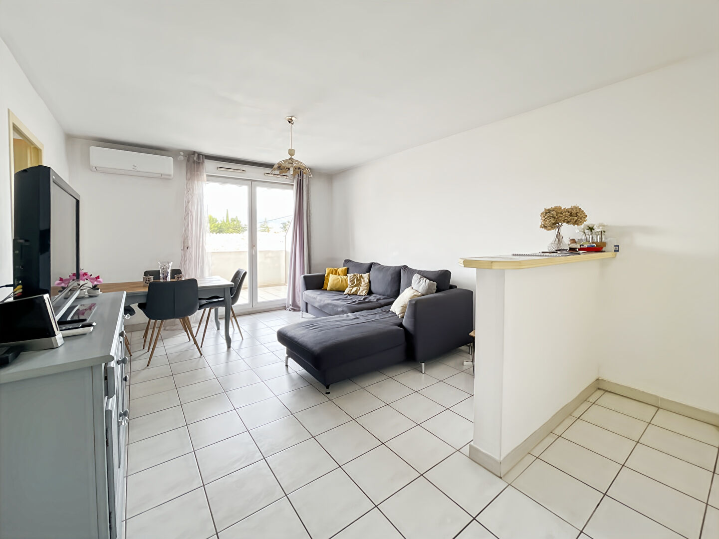 Photo APPARTEMENT DE TYPE 3 PIECES image 2/6