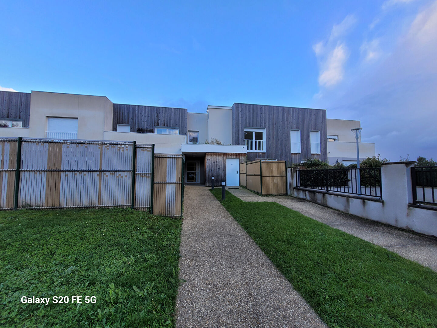 A louer - Appartement Villenoy 1 pièce(s) 27.60 m2 - 1 place de parking