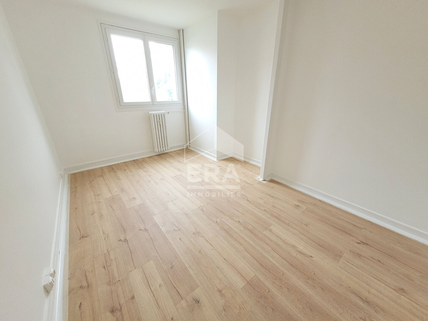 Photo Appartement à louer - Meaux 4 pièce(s) 69.02 m2 image 2/4