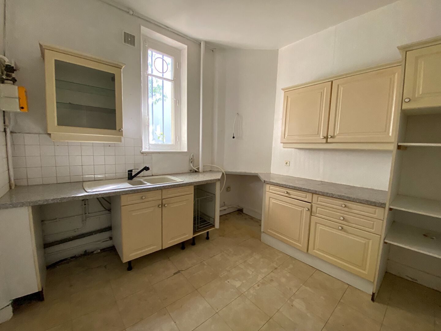 Photo Maison à vendre Meaux super secteur image 5/6