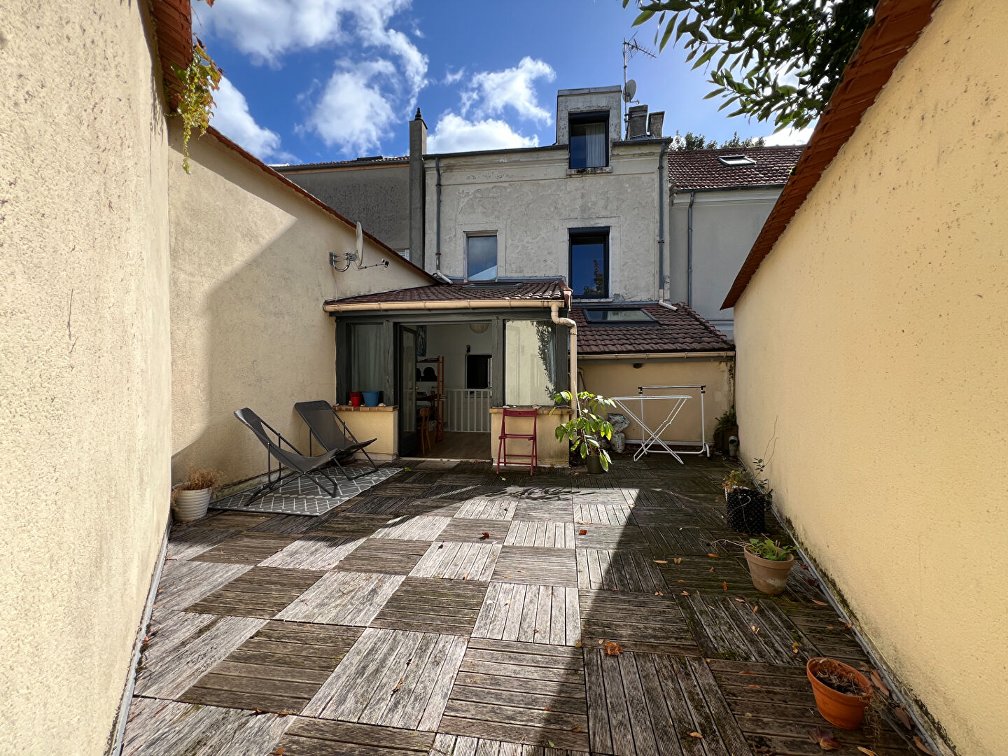 Maison de ville à vendre au coeur de Meaux - Référence ADS2326