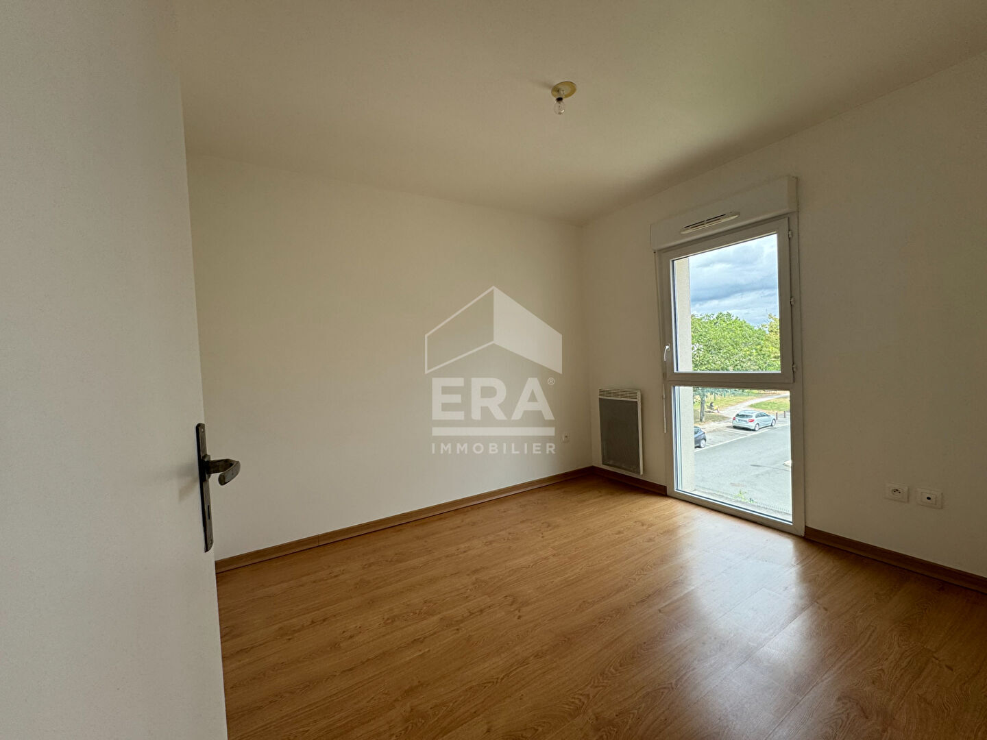 Photo St-jean de la Ruelle - Appartement 2 pièces recent. image 2/6