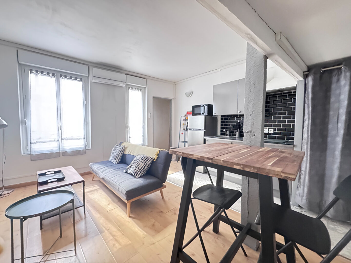 Photo À louer : Studio bis meublé avec chambre en mezzanine en hyper centre d'Orléans image 3/6