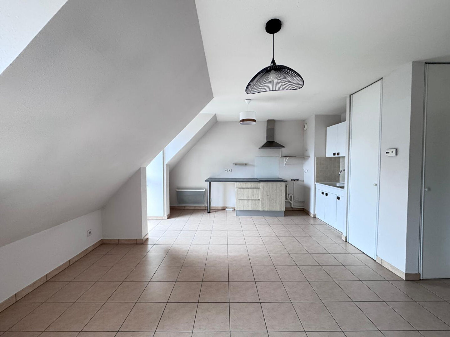 Location appartement T2 - 44m² au sol - 38.75m² carrez