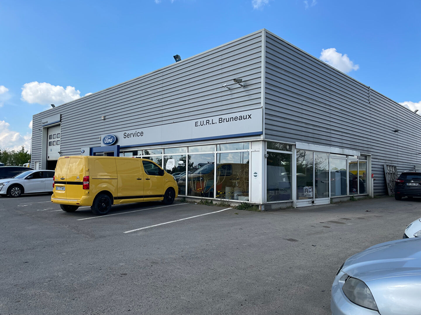 Photo Fond de commerce Garage réparation, carrosserie et dépannage image 4/6