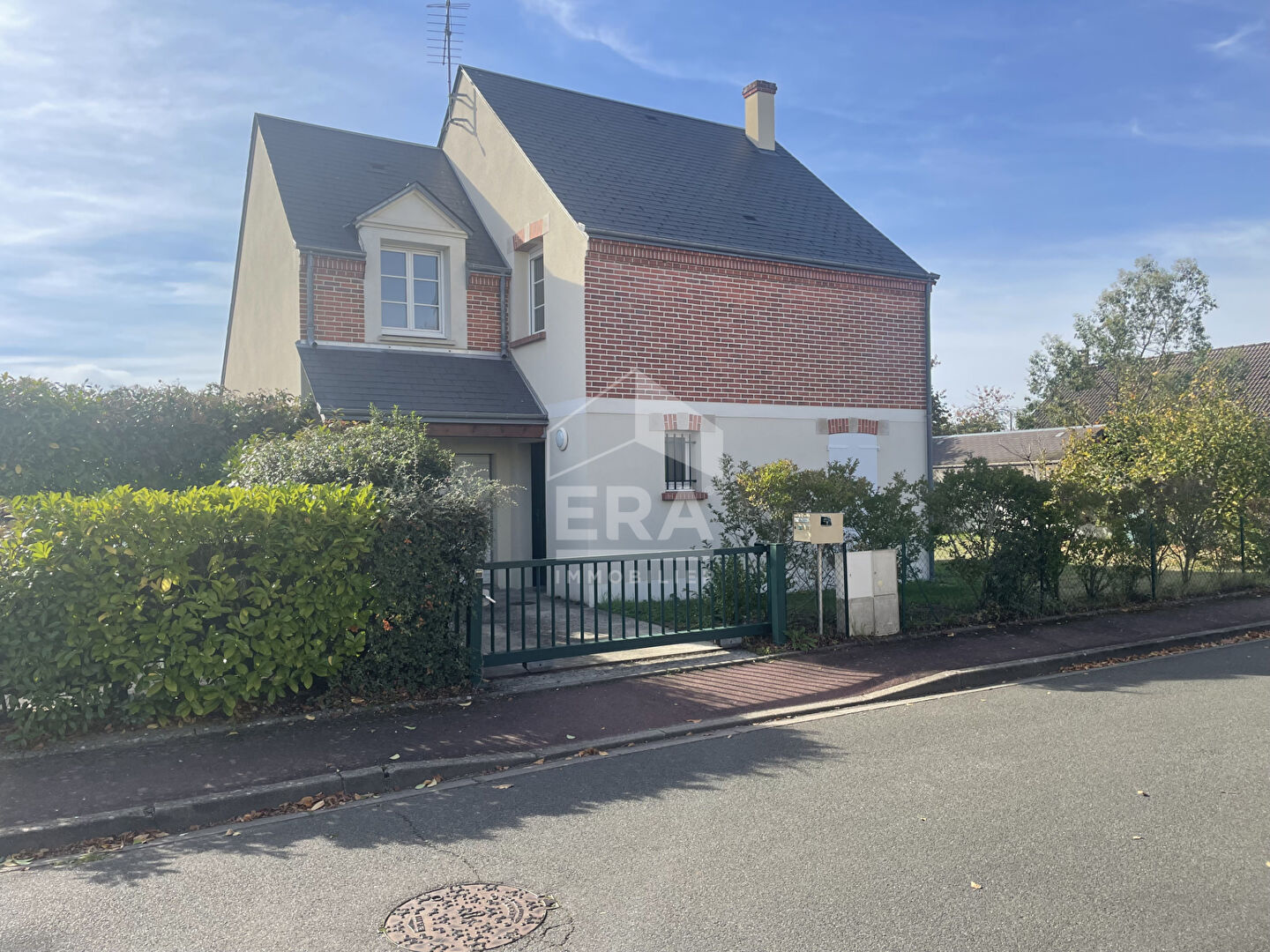 Photo Maison indépendante 5 pièces de 105 m2 Olivet Centre-Ville image 2/6