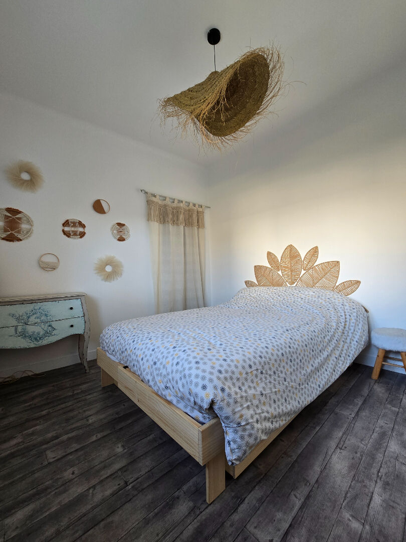 Photo Maison familiale rénovée 3 chambres + grange et garage image 6/6