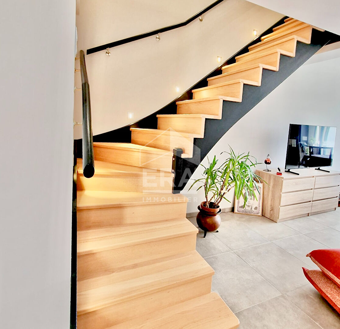 Photo Magnifique maison neuve à deux pas de La Rochelle, 7 pièces, surface de 183 m². image 4/6