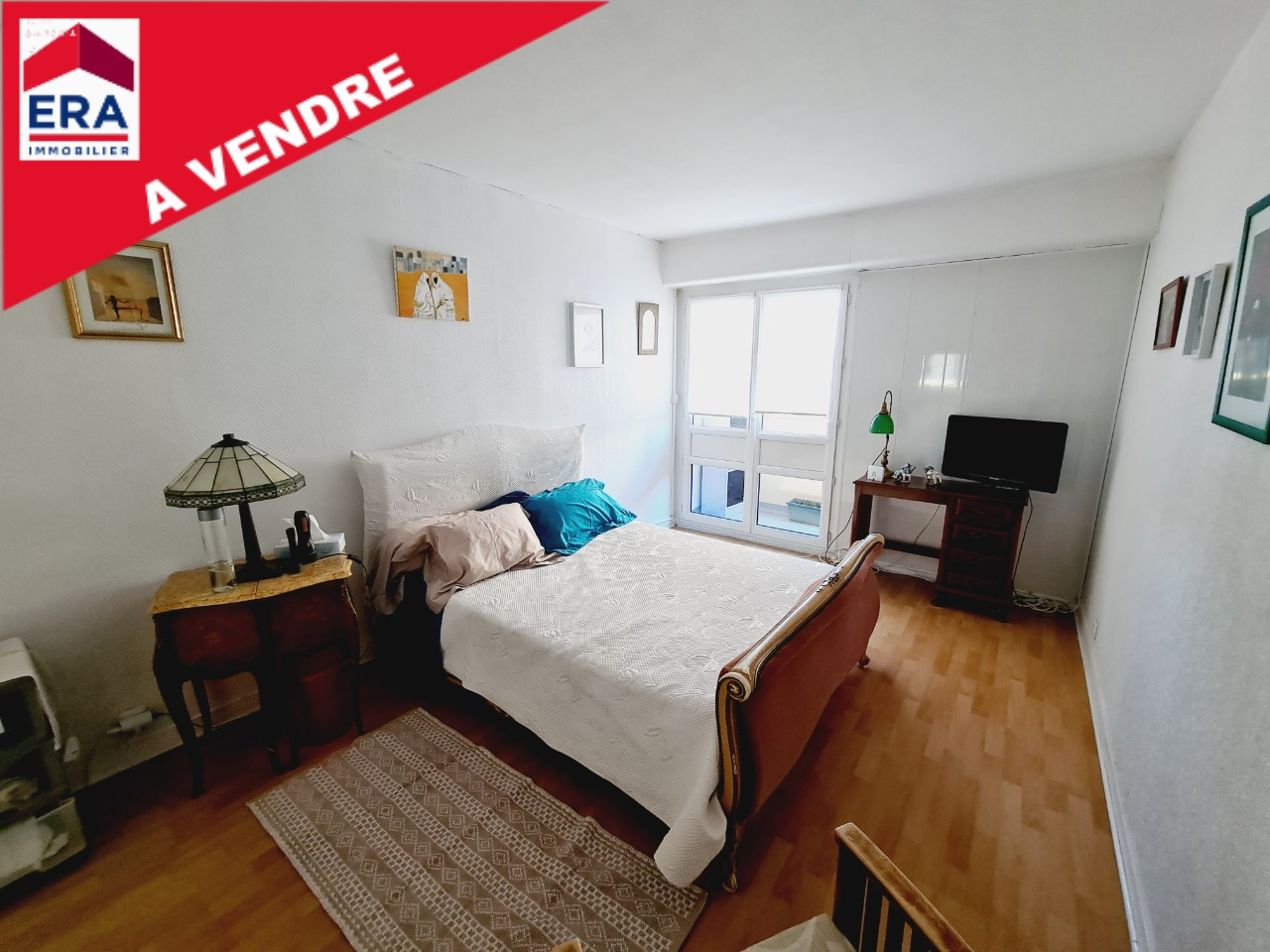 Photo 33600 PESSAC RARE APPARTEMENT 4 CHAMBRES image 2/3