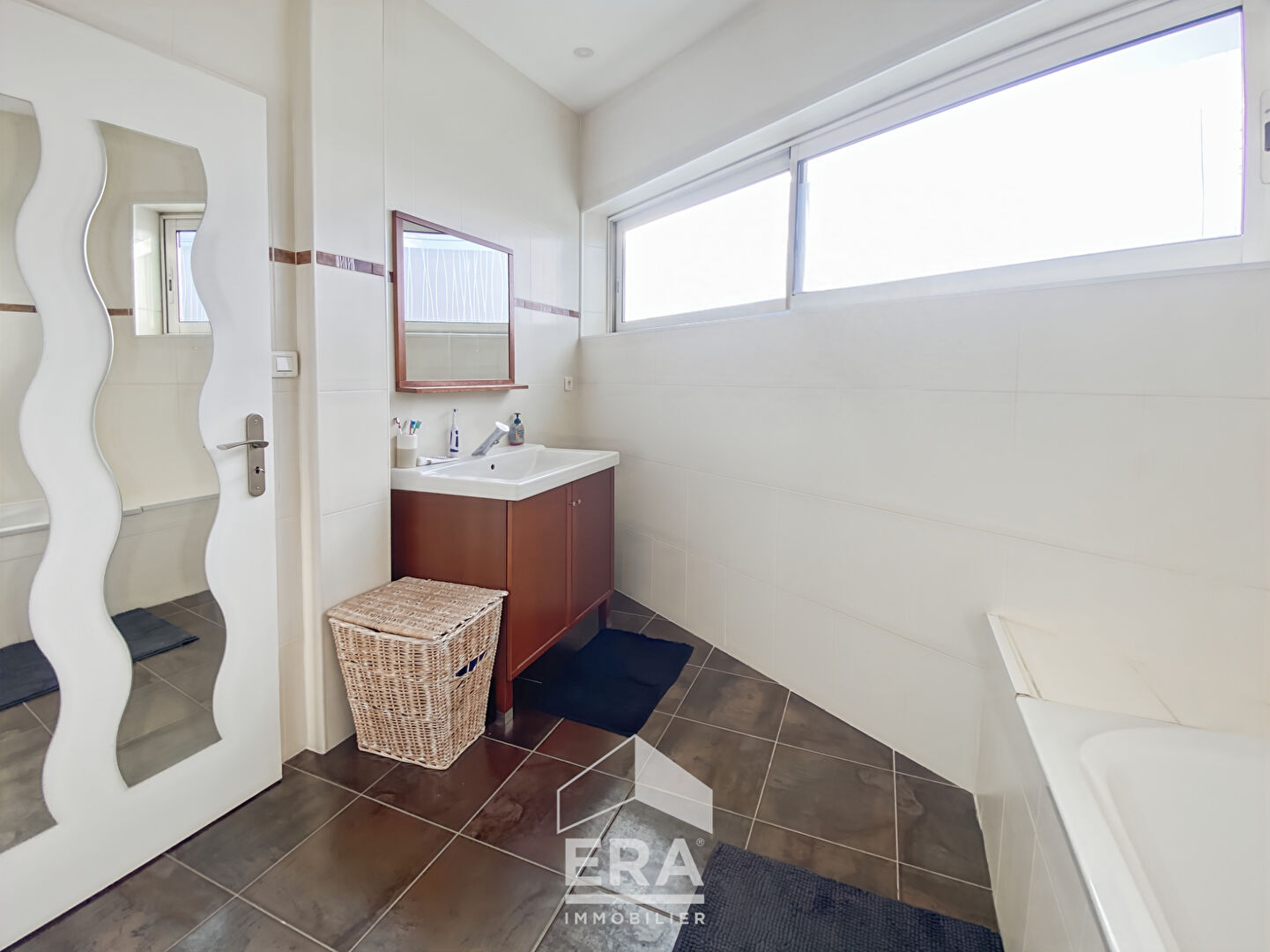 Photo Maison Bordeaux 120m² + 26 m² studio /dépendance image 5/6