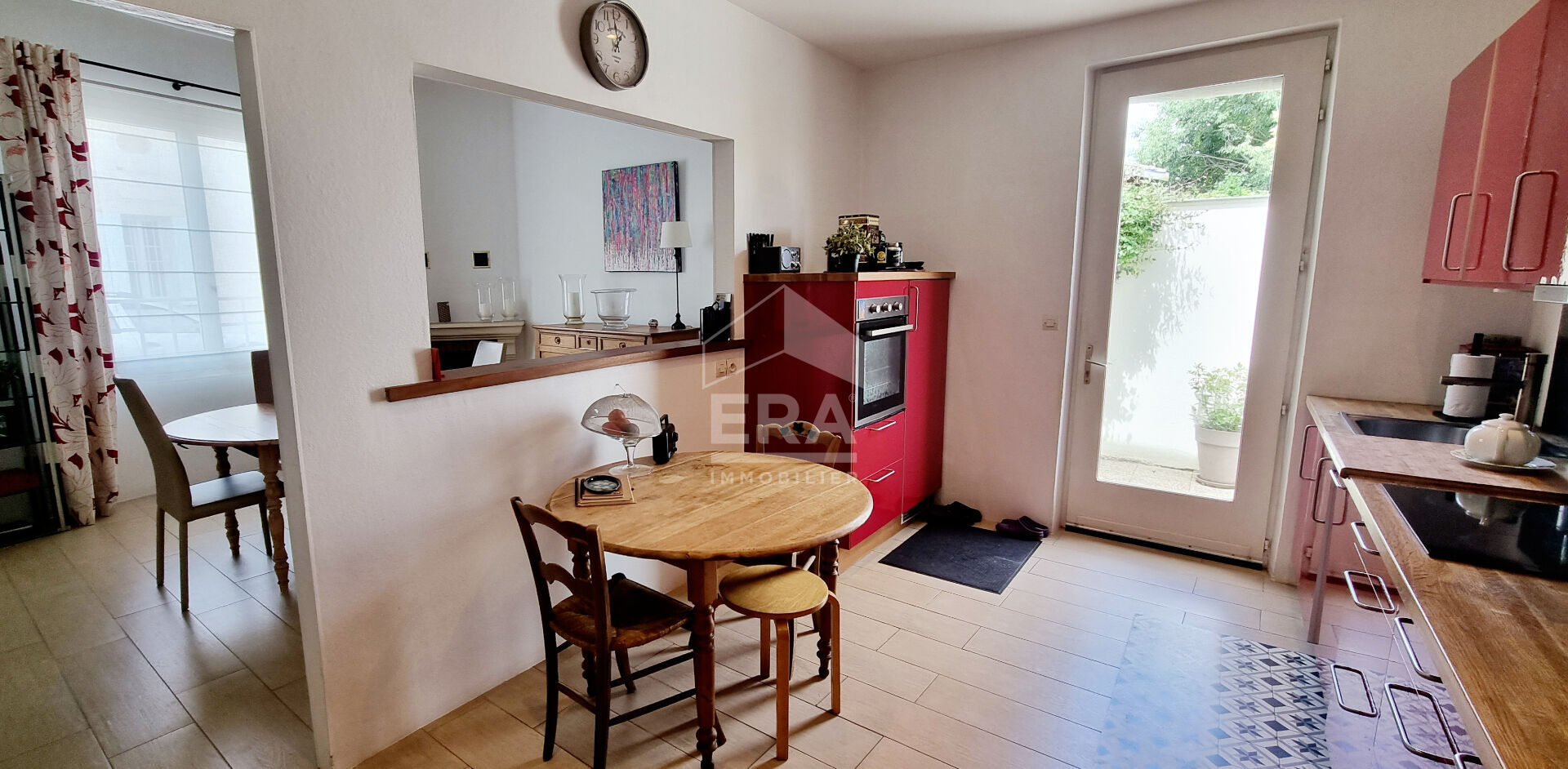 Photo EYSINES 33320 (BOURG) - Maison en pierre 170 m2 sur 600 m² de jardin avec piscine image 4/6