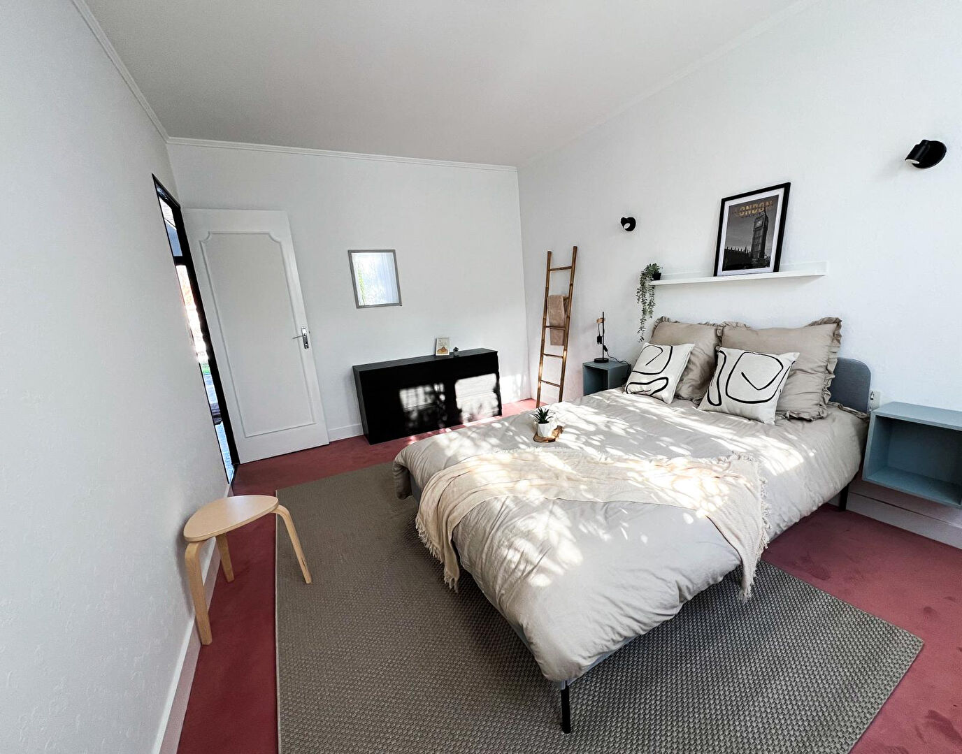 Photo MERIGNAC GRAND LOUIS  - Maison de plain-pied de 100 m² avec jardin - dans rue calme image 5/6