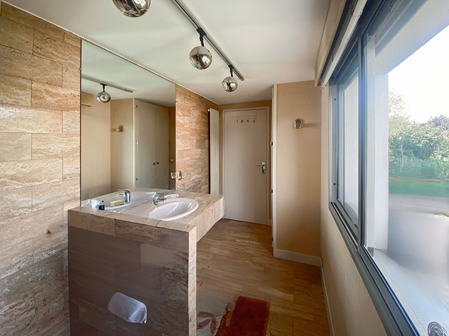 Photo Maison Merignac 5 pièce(s) 150 m2 image 6/6