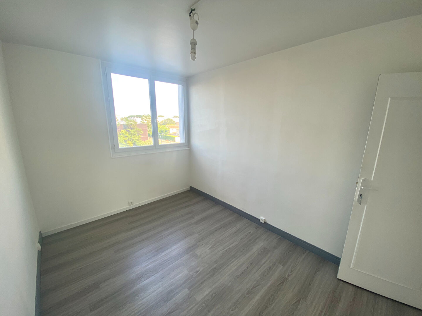 Photo A vendre appartement T4 Mérignac 33700 image 4/6