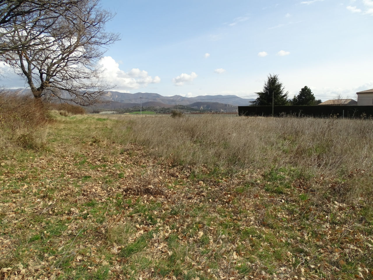 Terrain Entrepierres 2680 m2