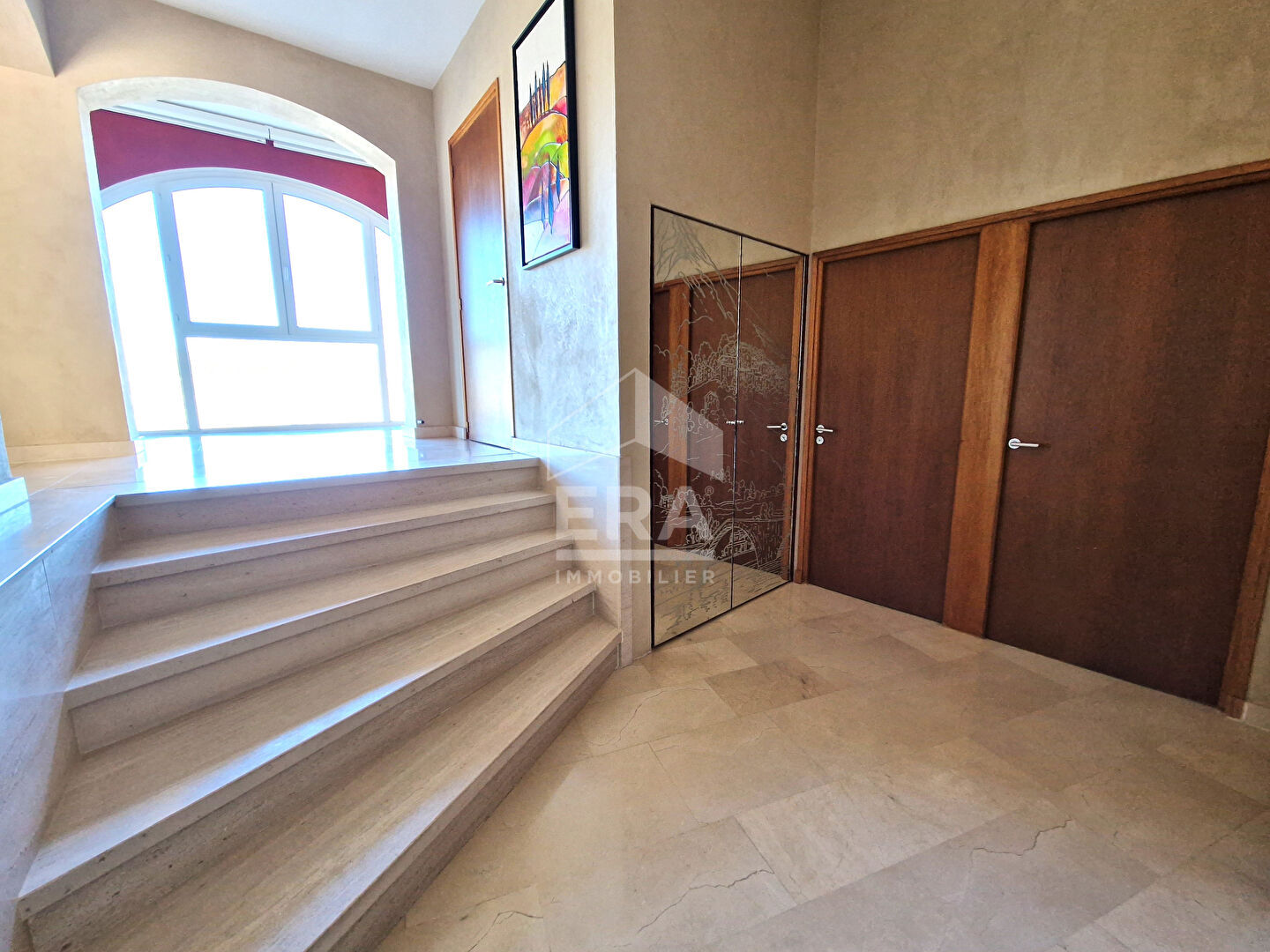 Photo Maison de hameau rénovée en 2002 avec terrasse panoramique image 6/6