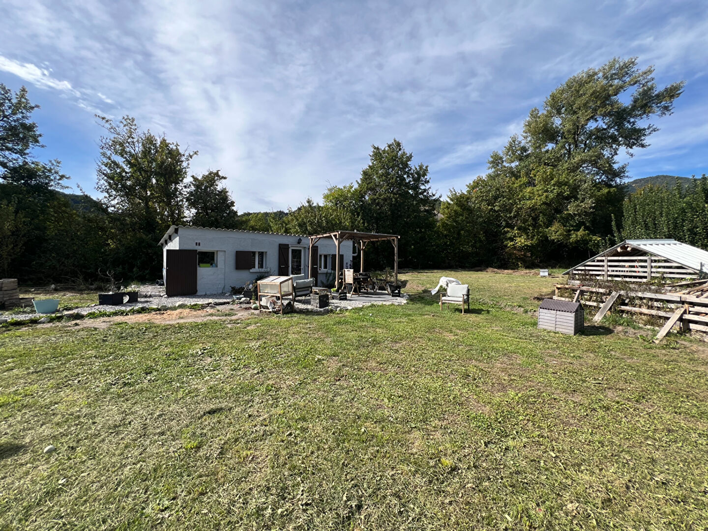 Cabanon La Motte-du-caire 2 pièces 20 m2 sur un terrain non constructible