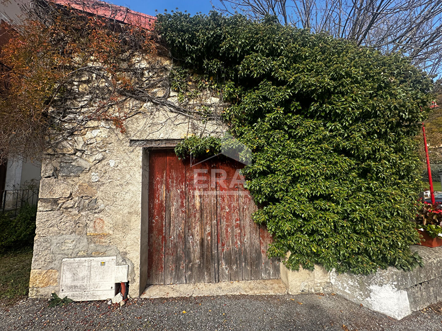 Photo Jolie maison T4  de 83 m² à vendre dans un environnement idyllique à Laborel. image 2/6