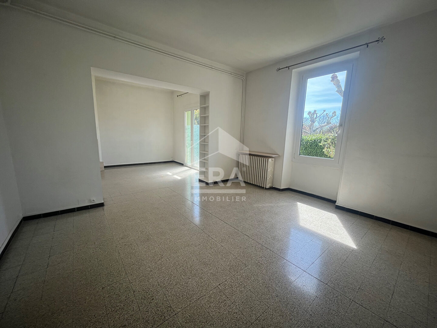 Photo Maison 3 chambres jardin garage Chateau Arnoux Saint Auban image 2/6