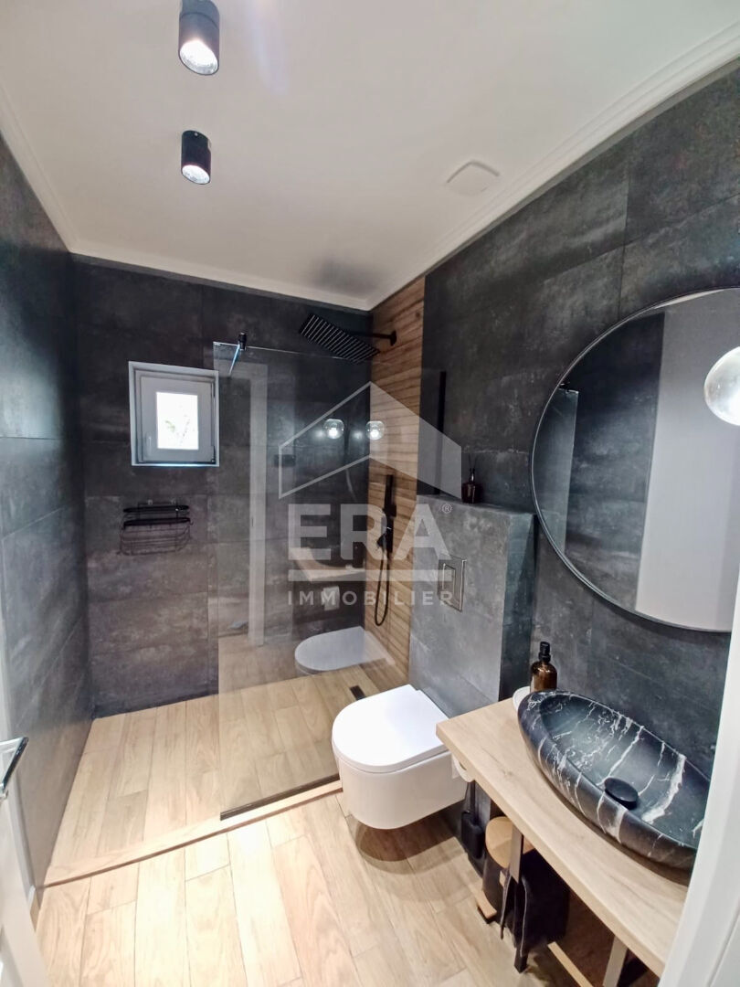 Photo Maison en pierre rénovée avec piscine et studio indépendant aux Omergues, Alpes de haute Provence image 3/6