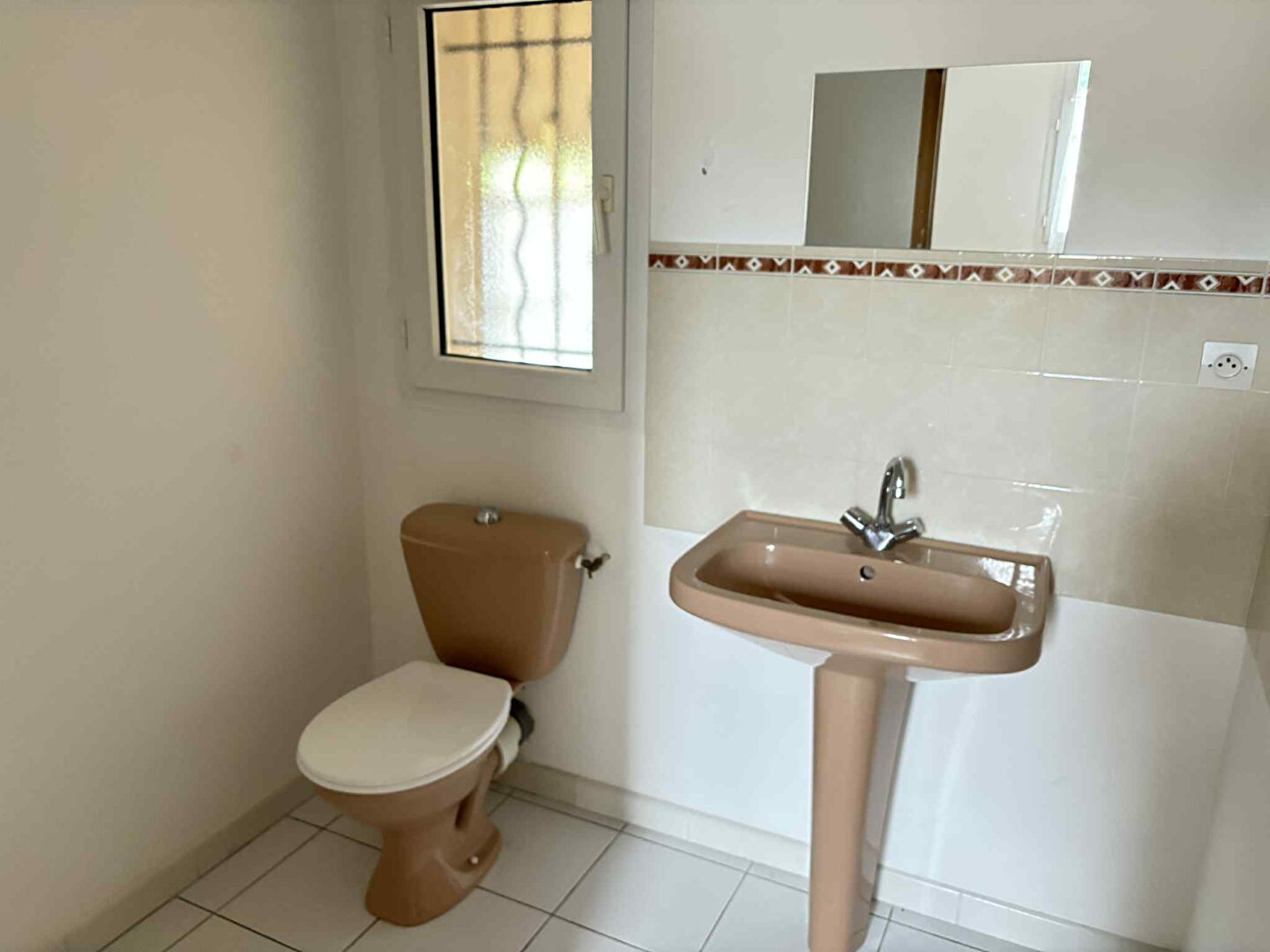 Photo Appartement Sisteron 1 pièce(s) 32.39 m2 image 3/4