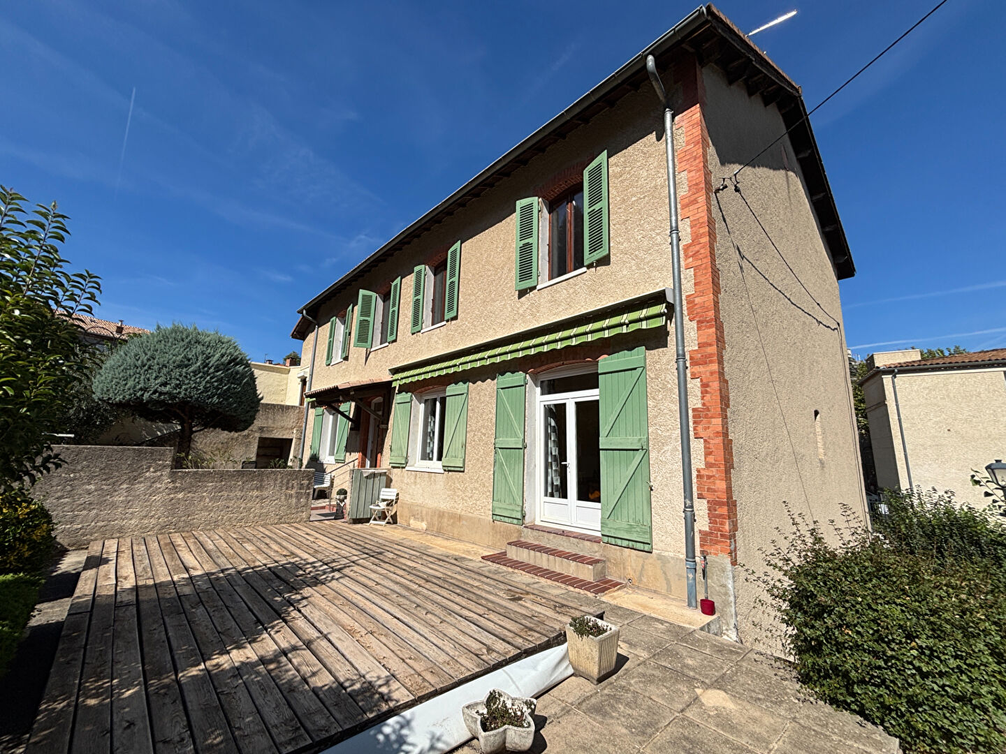 Exclusivité - Maison Sisteron Centre-ville 8 pièce(s) 227 m2
