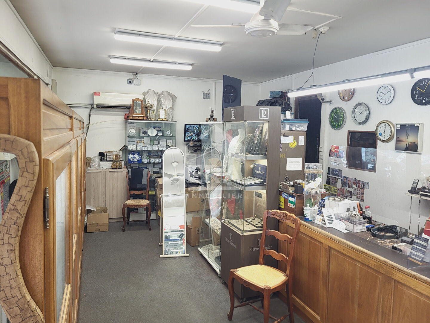 Photo Fonds de commerce Bijouterie Horlogerie Chateau Arnoux 2 pièce(s) 42 m2 image 4/5