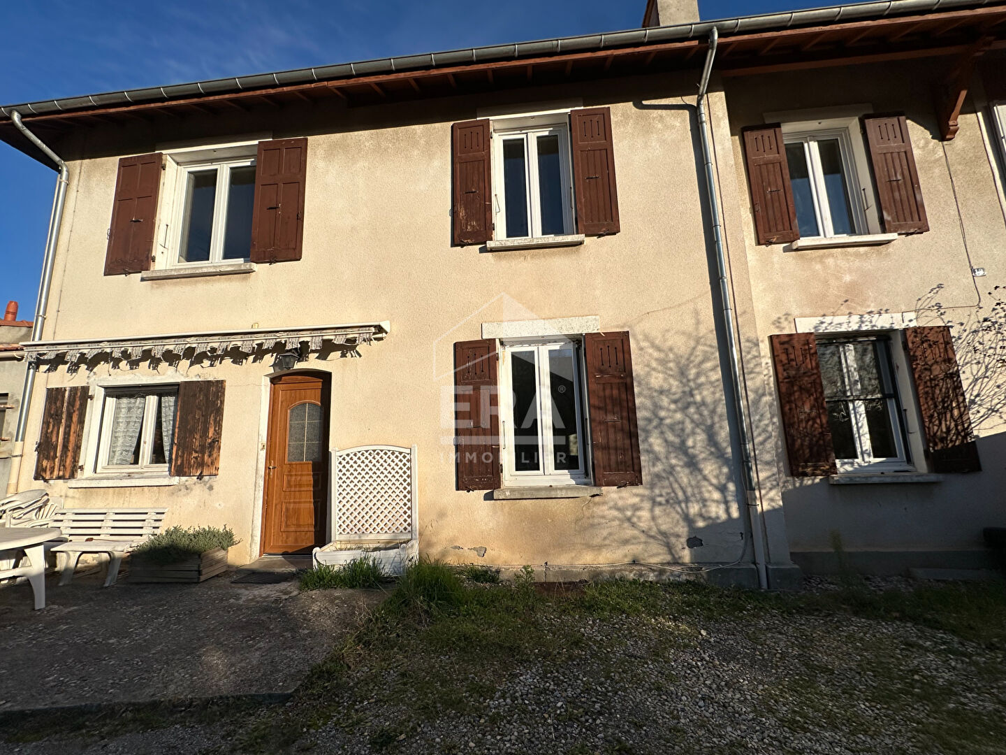 Maison A VENDRE EN VIAGER OCCUPE à Château Arnoux Saint Auban