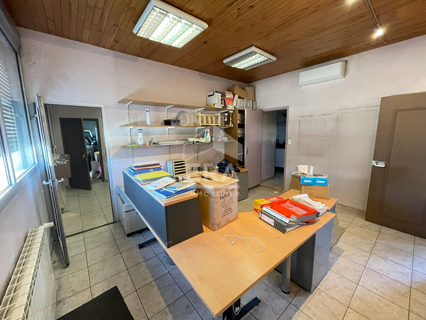 Photo Local commercial mixte sur Sisteron de plus de 800 m² environ image 3/6