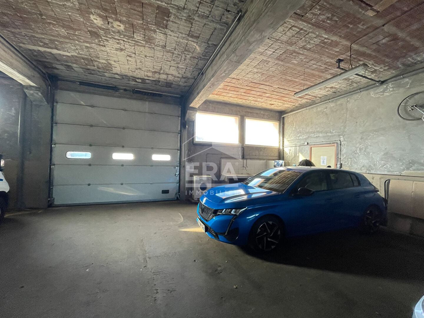 Photo Local commercial mixte sur Sisteron de plus de 800 m² environ image 6/6