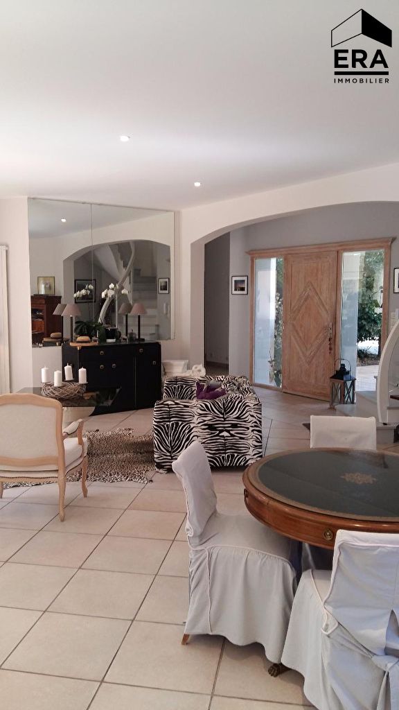 Photo Maison T5 Golf de Gujan Mestras 208m² avec piscine sur 1009m² de terrain image 4/6