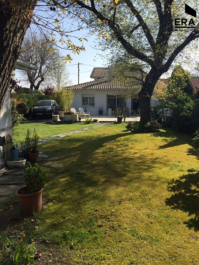 Maison La Hume centre 147.32 m2