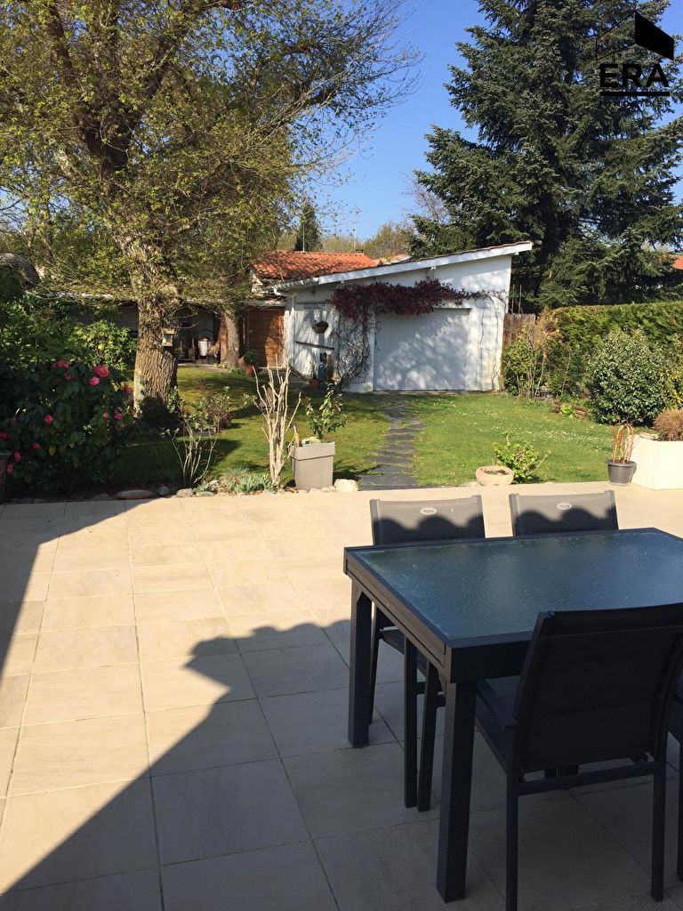 Photo Maison La Hume centre 147.32 m2 image 2/6