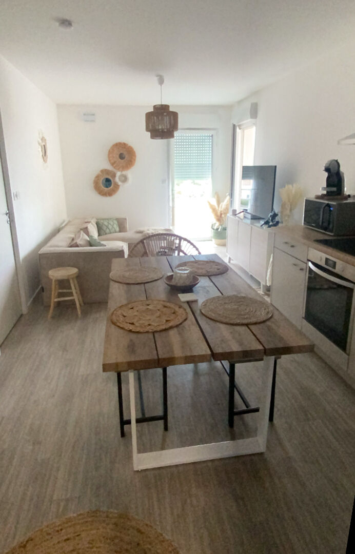 Photo T2 avec terrasse -Résidence récente image 1/6