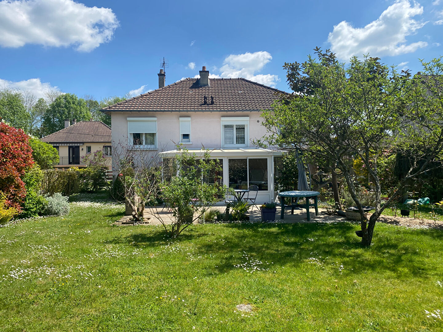 Beau pavillon en excellent état sur Remalard En Perche