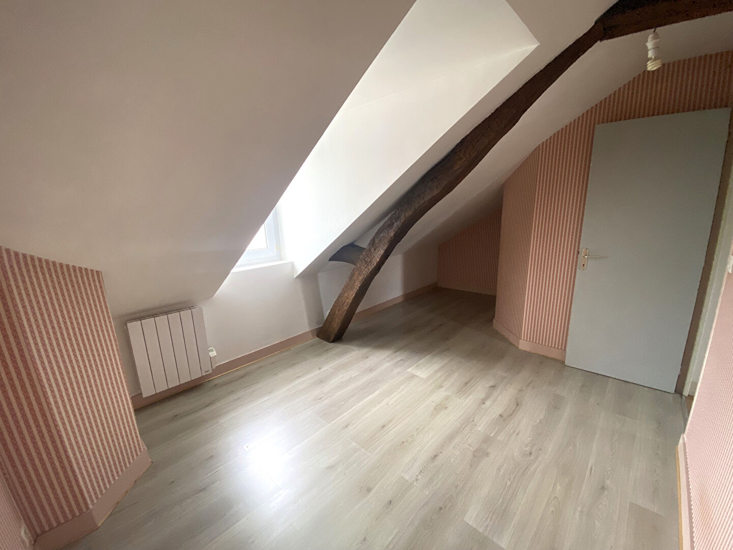 Photo TOURS GARE - APPARTEMENT TYPE 2 image 3/5